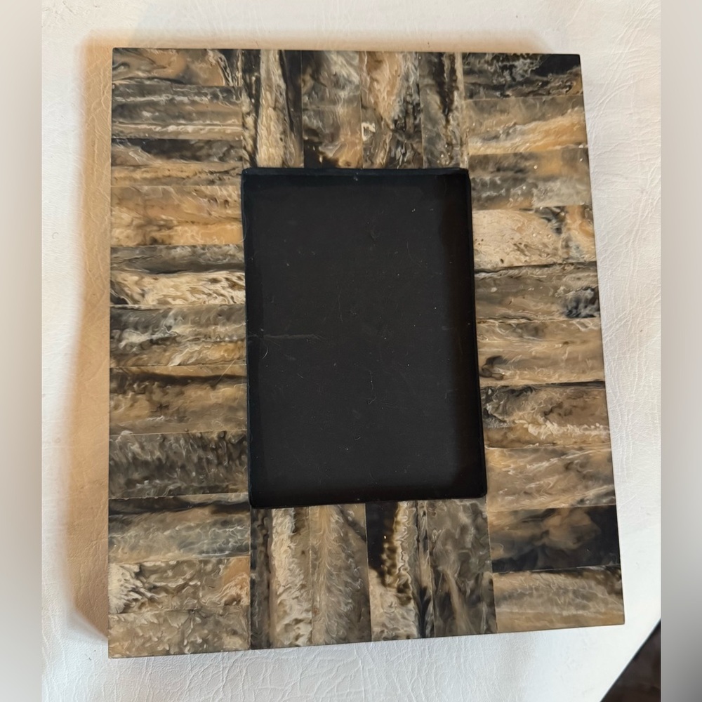 Z Gallerie 5 x 7 Photo Frame